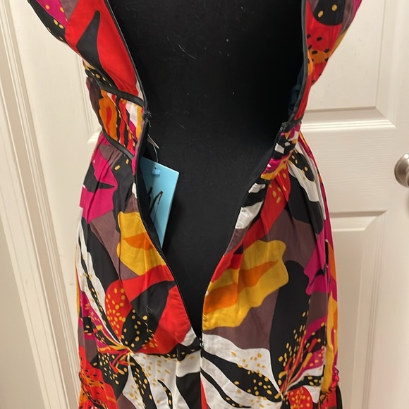 73. Marciano NWT Medium tropical maxi dress - Picture 13 of 16